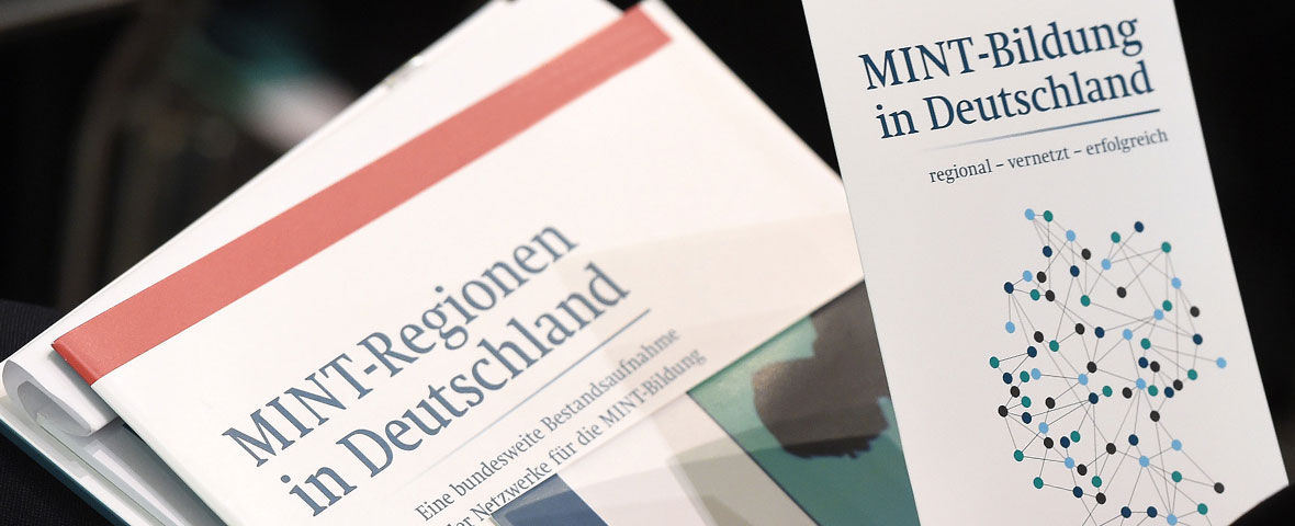 MINT-Initiativen - Vier Engagements, ein Ziel