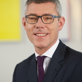 Dr. Christian P. Illek