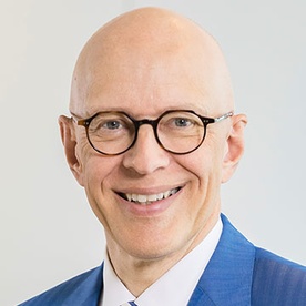 Dr. Ekkehard Winter
