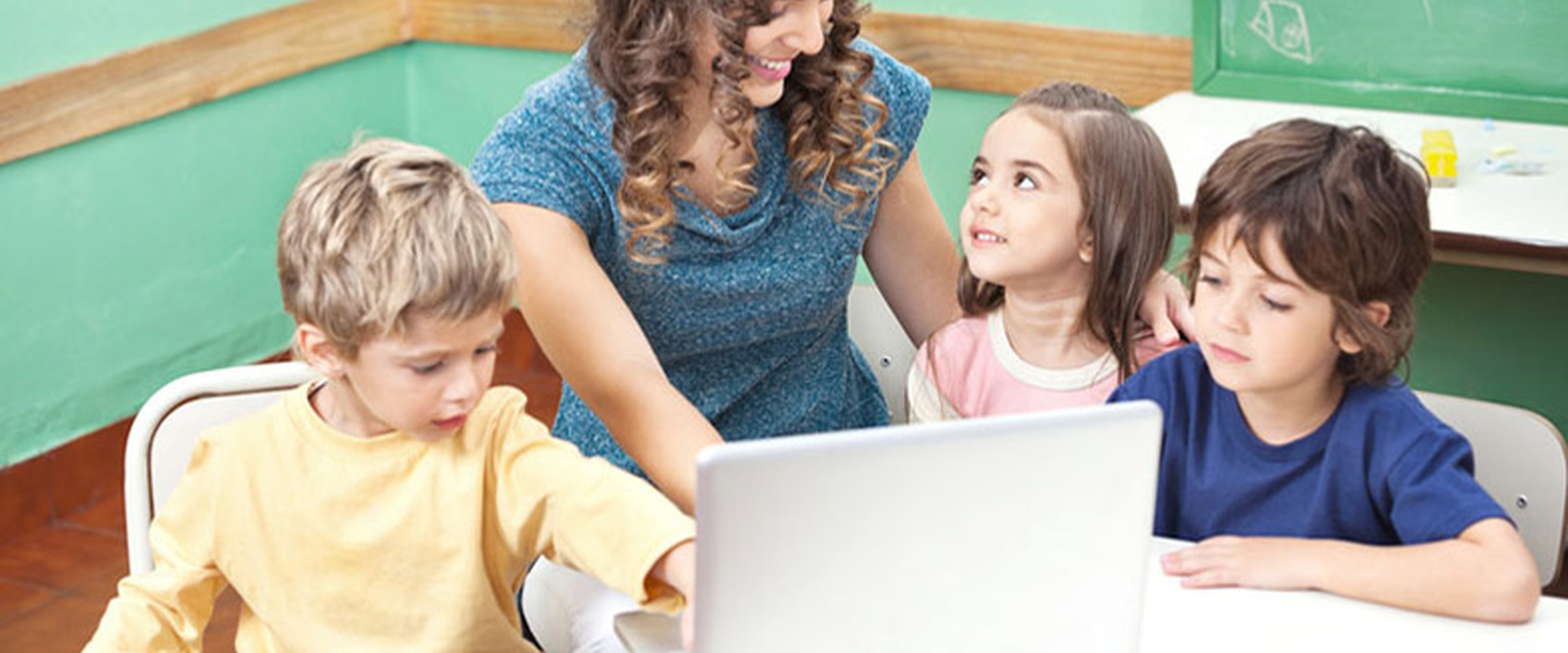 Digitale Medien in der Grundschule: Deutsche Telekom Stiftung unterstützt fünf Hochschulen bei der Lehrerausbildung