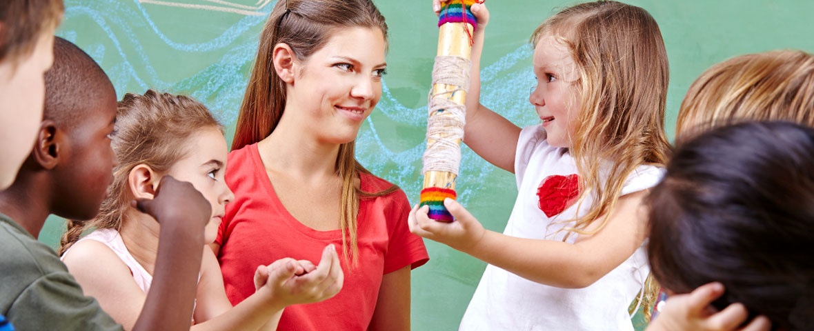 Kindliche Neugier fördern - Lehr- und Praxismaterial für die Erzieherinnenausbildung