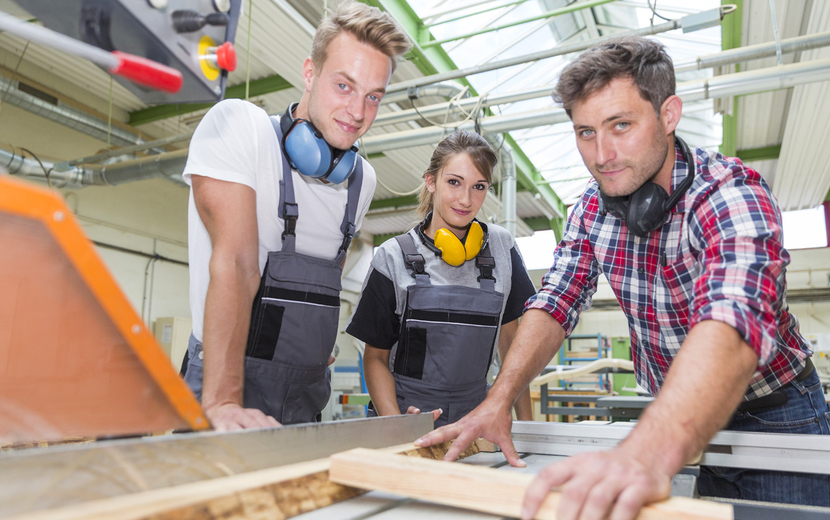 Instructor with two apprentices