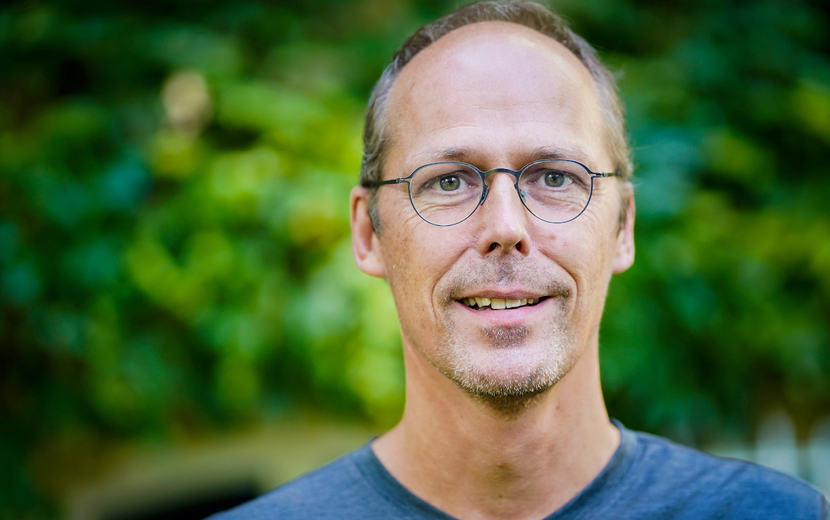 Portraitfoto von Mark Rackles