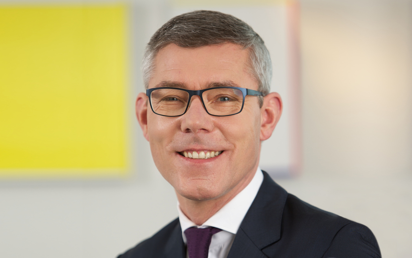 Dr. Christian P. Illek